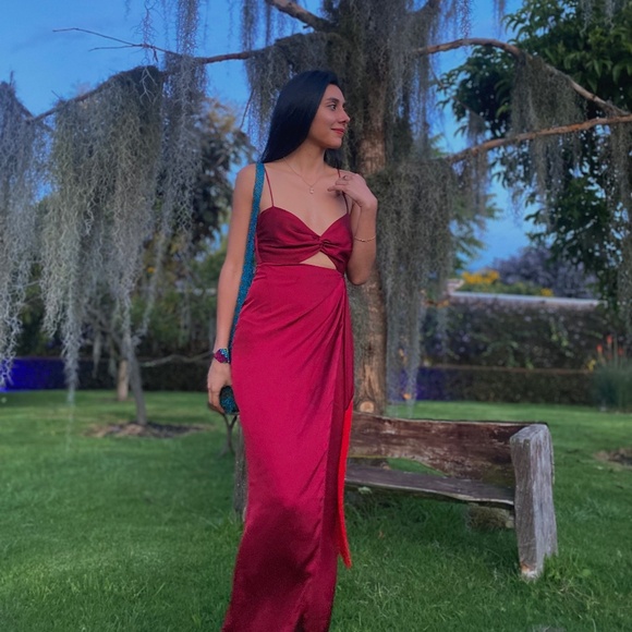 AZULU dress red wine in size XS-S. Perfect for a celebration! - Picture 1 of 4